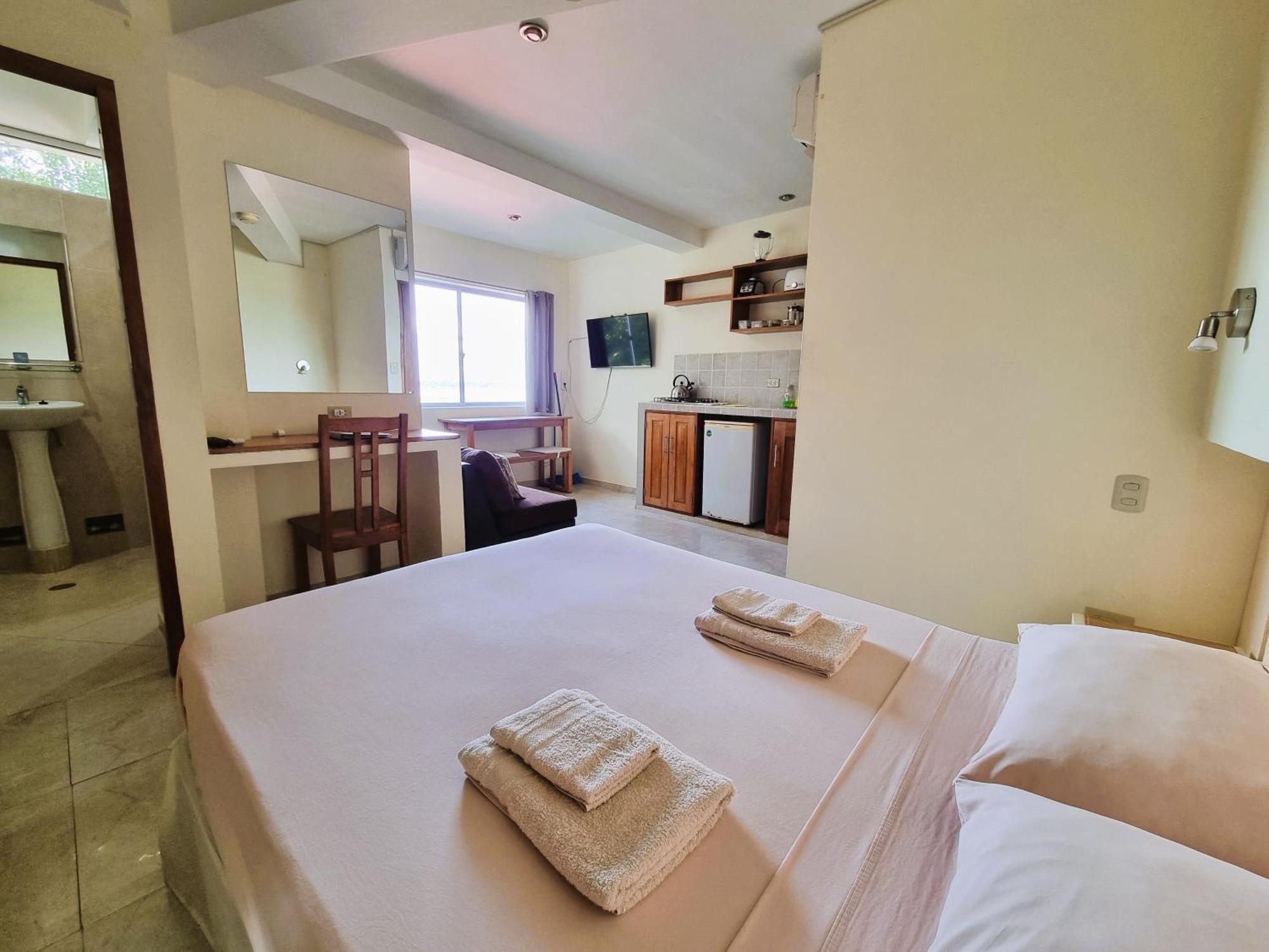Boulevard 251 Riverside Apartments 이키토스 객실 사진